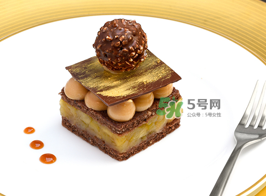 ?費列羅2017七夕巧克力禮盒多少錢？好吃嗎？