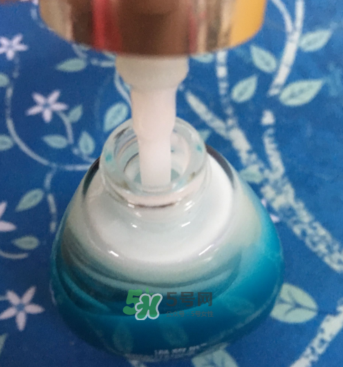 溫碧泉明星復(fù)合水精華怎么用？溫碧泉明星復(fù)合水精華用法