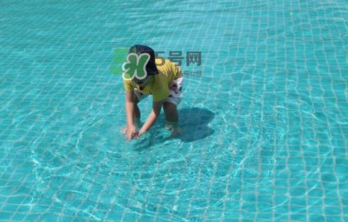 經(jīng)常游泳有什么好處？給嬰兒游泳有什么注意事項