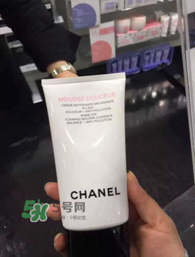 香奈兒山茶花洗面奶好用嗎？香奈兒山茶花洗面奶怎么樣？