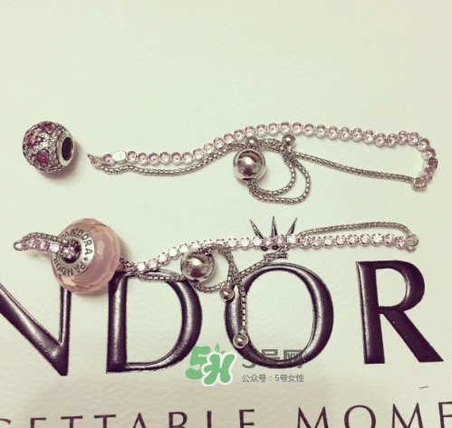 潘多拉璀璨星空手鏈怎么調(diào)？pandora璀璨之心手鏈怎么戴？