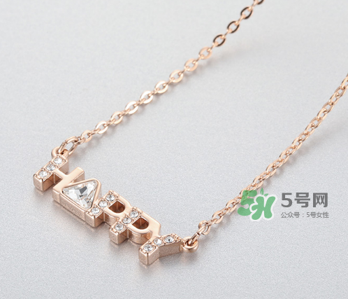 施華洛世奇七夕字母項(xiàng)鏈多少錢？施華洛世奇七夕字母項(xiàng)鏈專柜價格