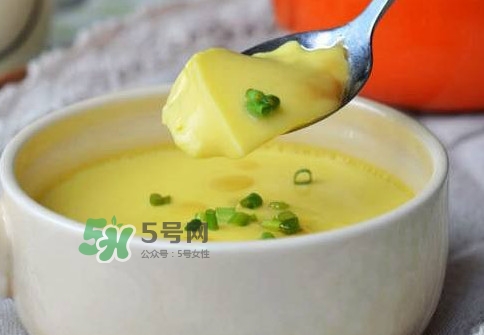 蒸雞蛋是冷水上鍋蒸嗎？蒸雞蛋是用冷水還是熱水？