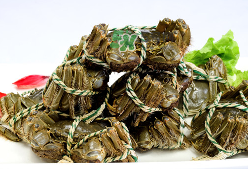 大閘蟹可以帶上飛機(jī)嗎？坐飛機(jī)可以帶大閘蟹嗎？