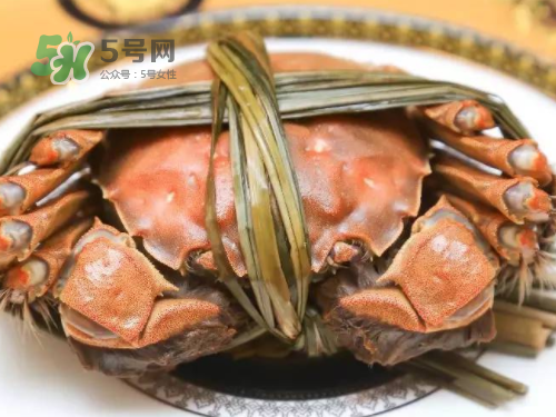 大閘蟹可以帶上飛機(jī)嗎？坐飛機(jī)可以帶大閘蟹嗎？