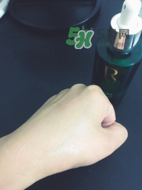 hr綠寶瓶精華好用嗎？hr綠寶瓶精華怎么樣？