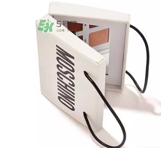 moschino泰迪熊眼影盤多少錢？moschino泰迪熊眼影盤色號