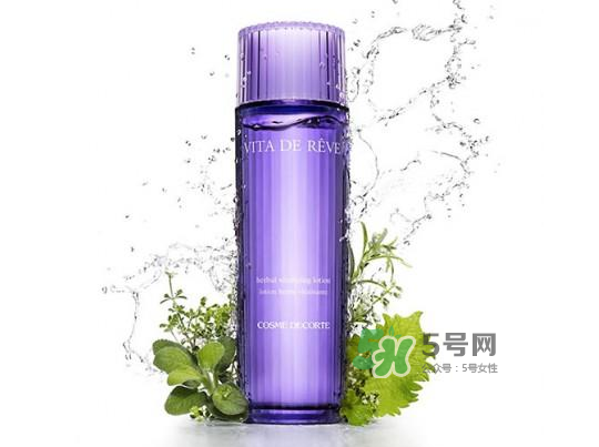 dermafirm德妃紫蘇水變色怎么回事？德妃紫蘇水什么顏色？