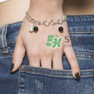 銀手鐲可以去濕氣嗎？銀手鐲能祛濕嗎？