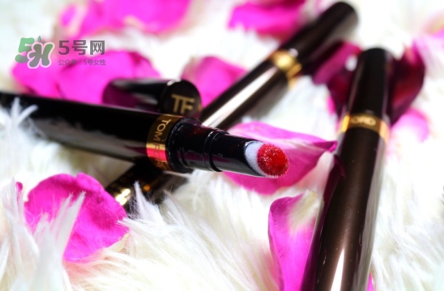 tom ford氣墊唇釉怎么用_tf氣墊唇釉使用方法 tom ford氣墊唇釉怎么用_tf氣墊唇釉使用方法