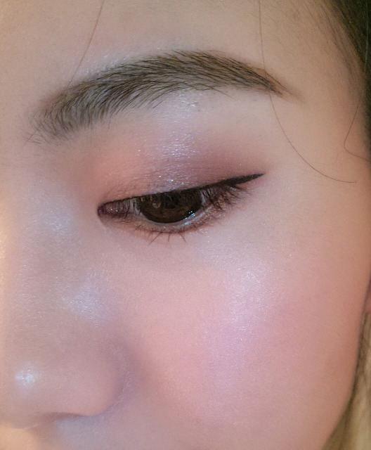 tf四色眼影的畫法圖解 tf四色眼影的用法 tf四色眼影的畫法圖解 tf四色眼影的用法