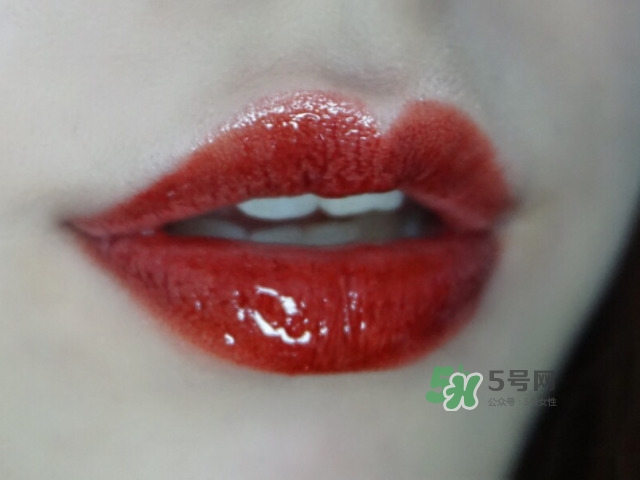 tom ford氣墊唇釉多少錢_tf氣墊唇釉專柜價(jià)格 tom ford氣墊唇釉多少錢_tf氣墊唇釉專柜價(jià)格