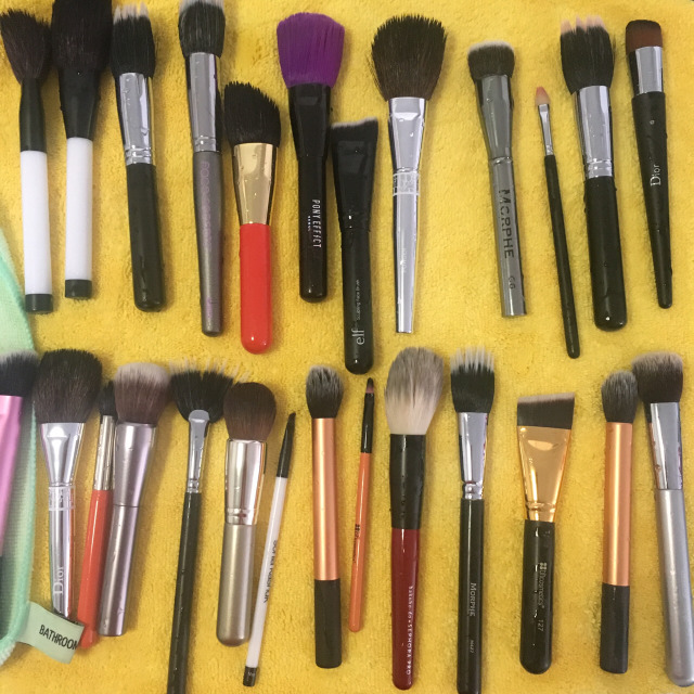 化妝刷怎么清洗干凈 化妝刷清洗后怎么晾干 化妝刷怎么清洗干凈 化妝刷清洗后怎么晾干