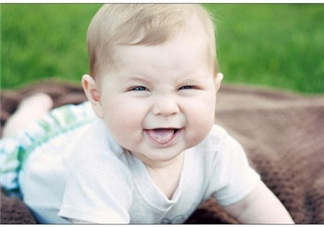 立秋后寶寶要穿什么衣服？立秋后寶寶要穿襪子嗎？