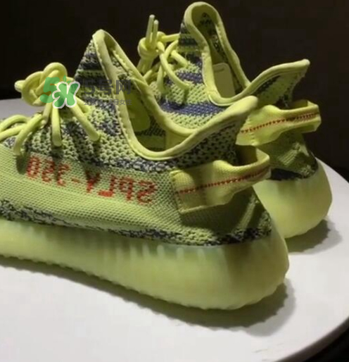 侃爺村上隆合影同款yeezy黃斑馬椰子什么時候發(fā)售？