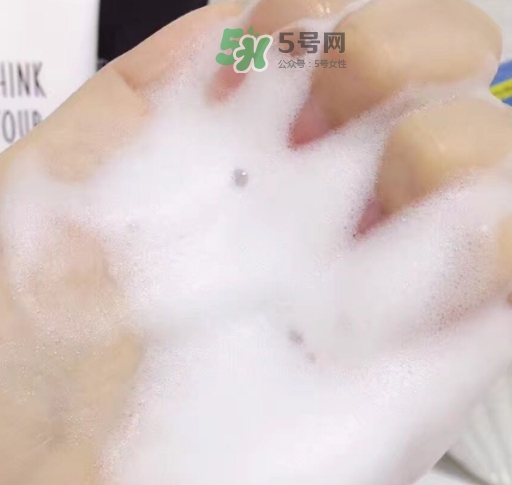 attenir艾天然潔面泡沫怎么樣？艾天然洗面奶好用嗎？
