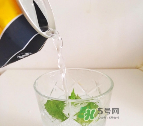 蘇打水怎么做飲料？檸檬蘇打水怎么做