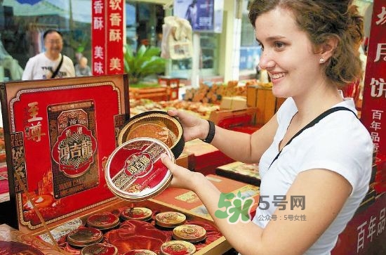 中秋節(jié)外國(guó)人怎么吃？外國(guó)人過(guò)中秋節(jié)嗎？