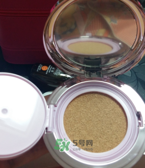 歐詩漫氣墊cc霜怎么樣？歐詩漫氣墊cc霜好用嗎？