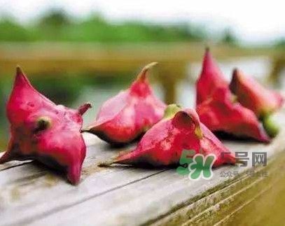 紅菱怎么吃？吃紅菱有什么好處？