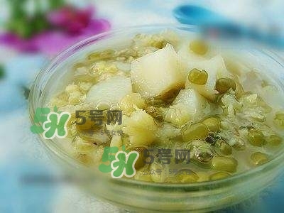 荸薺可以生吃嗎？女人吃荸薺有什么好處？