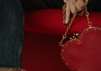 dioramour愛(ài)心包包多少錢(qián)？迪奧2017七夕愛(ài)心包上市時(shí)間