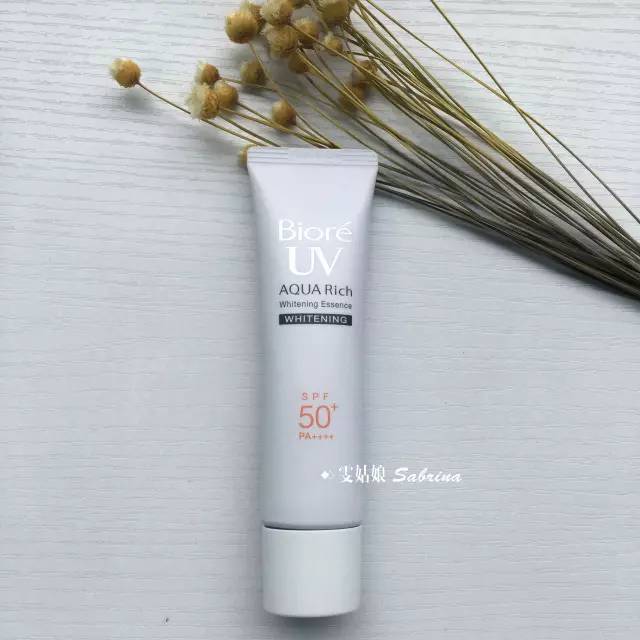 什么牌子防曬霜效果好 值得回購(gòu)的防曬霜推薦 什么牌子防曬霜效果好 值得回購(gòu)的防曬霜推薦