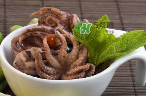 章魚(yú)可以生吃嗎？生吃章魚(yú)的危害