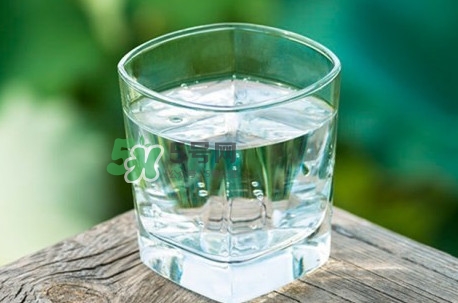 蘇打水可以加熱嗎？蘇打水能加熱喝嗎