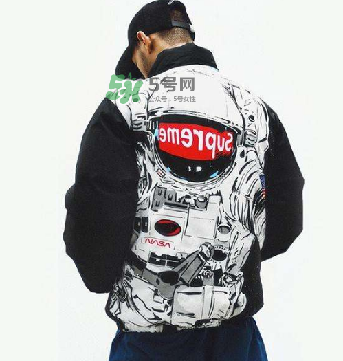 supreme抄襲是真的嗎？supreme抄襲的是哪件？