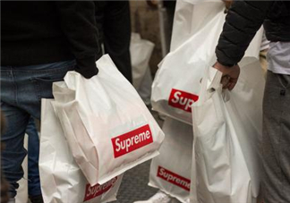 supreme抄襲是真的嗎？supreme抄襲的是哪件？