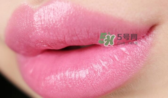 雅詩蘭黛戀愛唇膏試色 雅詩蘭黛pure color love戀愛唇膏色號(hào)