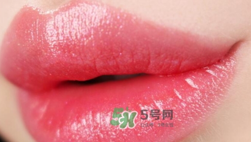 雅詩蘭黛戀愛唇膏試色 雅詩蘭黛pure color love戀愛唇膏色號(hào)