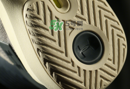 under armour drive 4怎么樣？ua安德瑪drive 4測評