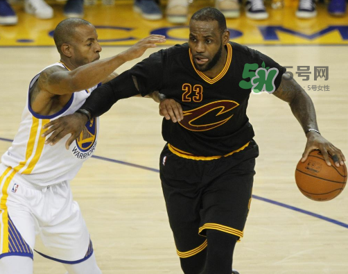 歐文交易到了哪個(gè)隊(duì)？騎士用歐文換哪個(gè)球員？