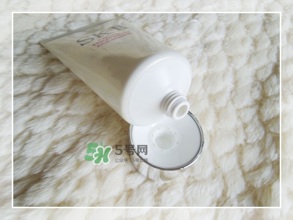 SK2護(hù)膚潔面霜怎么樣？sk2潔面霜是洗面奶嗎？