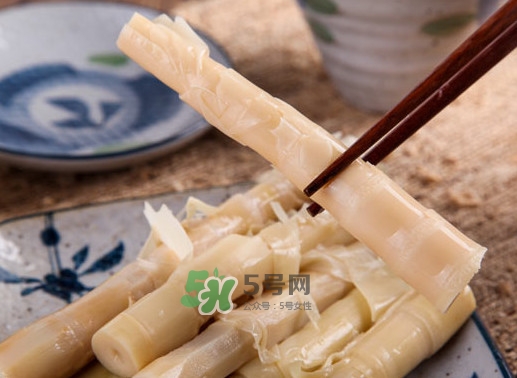 苦筍可以和排骨一起煮嗎？排骨能和苦筍一起吃嗎