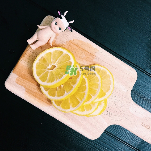 檸檬酵素的做法 檸檬酵素的功效與作用 檸檬酵素的做法 檸檬酵素的功效與作用