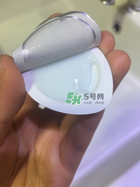 雅詩(shī)蘭黛凍膜敷多久？雅詩(shī)蘭黛晶透沁白凍膜多久敷一次