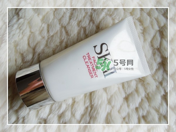 SK2護(hù)膚潔面霜怎么樣？sk2潔面霜是洗面奶嗎？