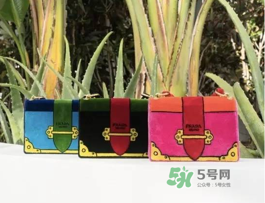 2017七夕可以送包包嗎？2017七夕送什么包包？