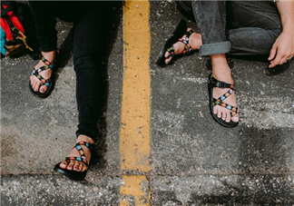 chaco pac man吃豆人主題涼鞋的多少錢？chaco吃豆人涼鞋價格