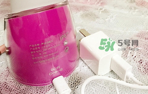 可思美潔面儀好不好用？可思美凈致潔顏聲波潔面儀怎么樣？