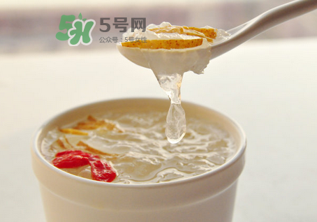 燕窩可以和桃膠一起燉嗎？燕窩燉桃膠的做法大全