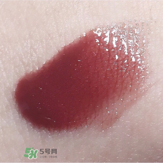nars aragon唇釉是什么顏色_nars aragon唇釉試色 nars aragon唇釉是什么顏色_nars aragon唇釉試色