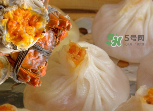 蟹黃包哪里的好吃?_蟹黃湯包哪里的正宗_蟹黃湯包怎么吃 蟹黃包哪里的好吃?_蟹黃湯包哪里的正宗_蟹黃湯包怎么吃