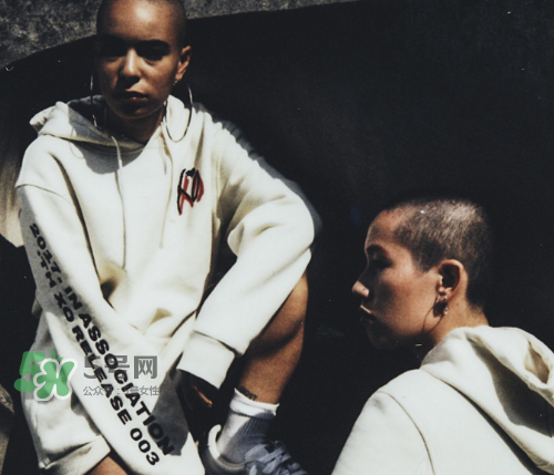 the weeknd xo系列衣服多少錢？盆栽哥品牌xo系列衣服價格