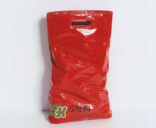 helmut lang垃圾袋包包多少錢？helmut lang垃圾袋手提包價(jià)格