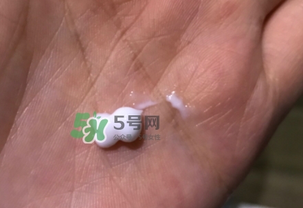 百雀羚眼霜怎么用？百雀羚眼霜怎么打開(kāi)