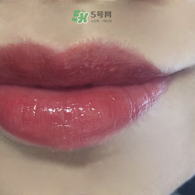 nars aragon唇釉是什么顏色_nars aragon唇釉試色 nars aragon唇釉是什么顏色_nars aragon唇釉試色